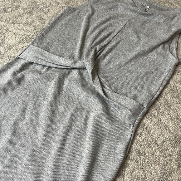 GREY Jersey Dress Midi Size Medium - Picture 3 of 6